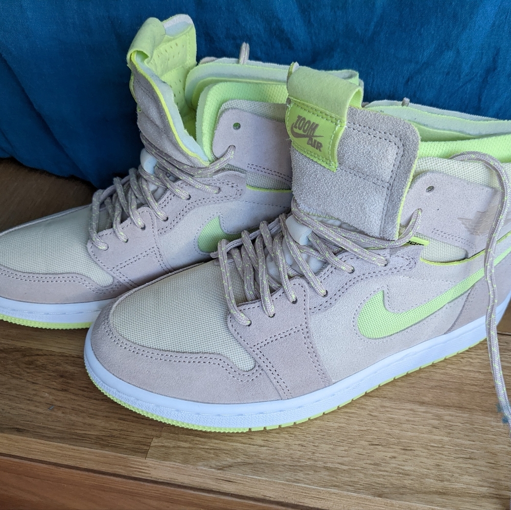 Air Jordan 1 high zoom CMFT lemon twist size 6.5w